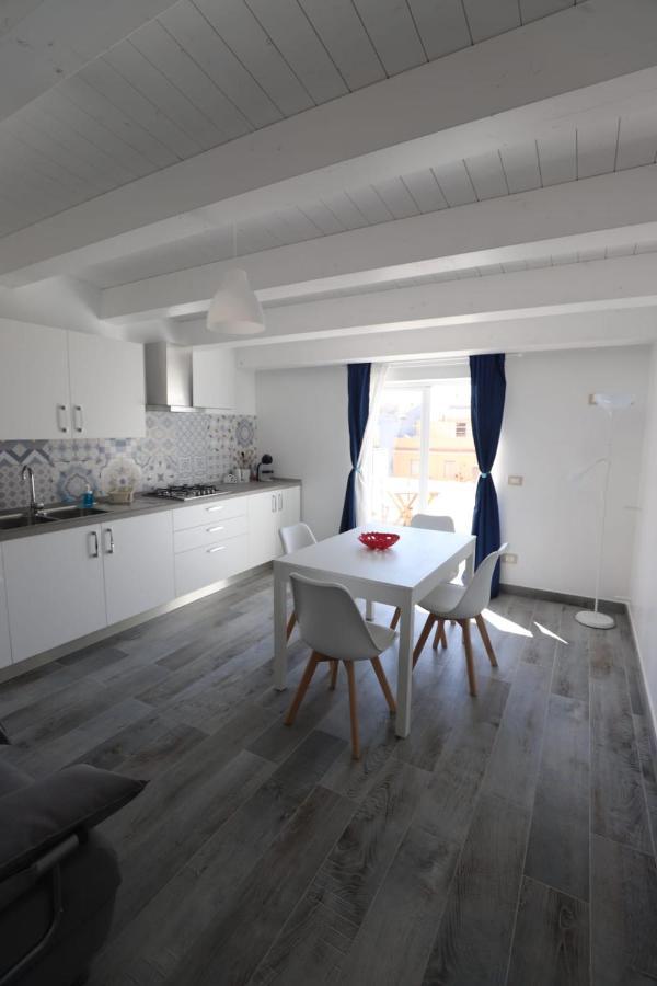 Amareilmare2 Apartment Marzamemi Luaran gambar
