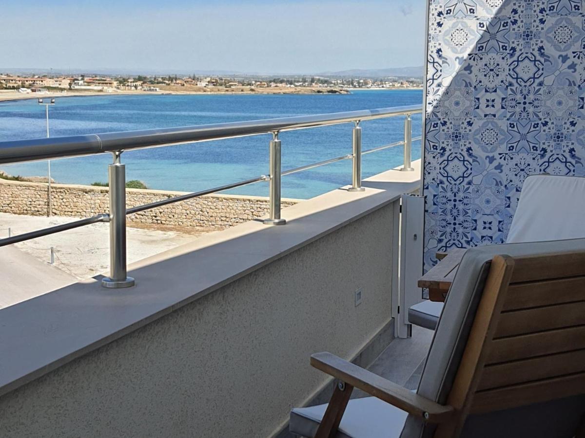 Amareilmare2 Apartment Marzamemi Luaran gambar